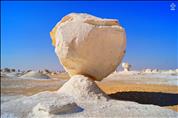 Egypt-Bahariya-Oasis-White-Desert-Ra2D-02